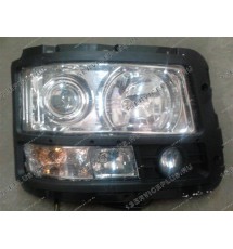 Фара правая  F3000 SHAANXI DZ93189723020
